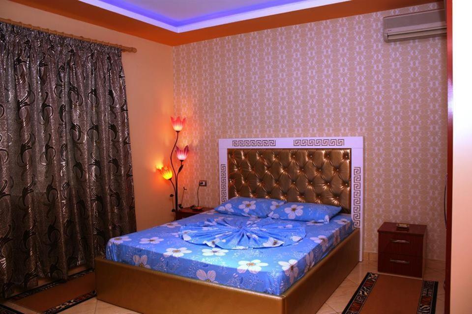 Hotel Buza New Shtoj Dış mekan fotoğraf