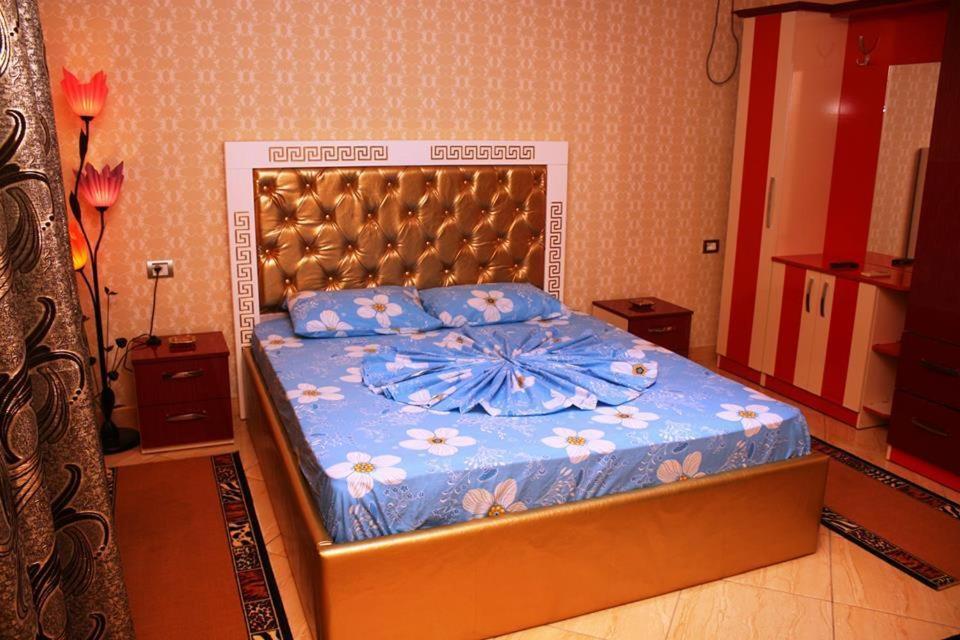 Hotel Buza New Shtoj Dış mekan fotoğraf